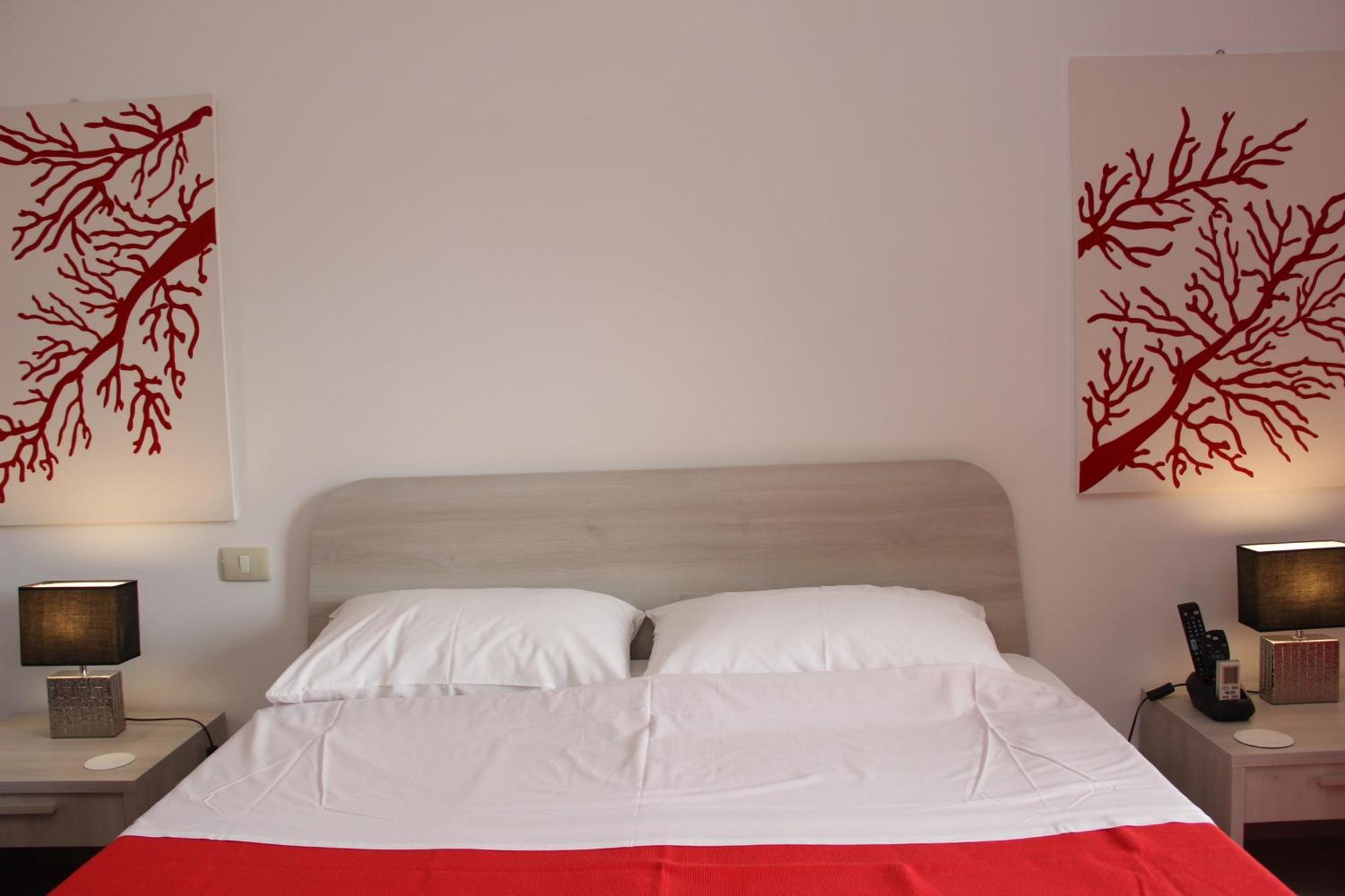 B&B Villa Adriana 圣莱昂 外观 照片